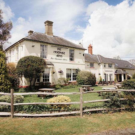 The Mortimer Arms (Adults Only) Romsey Exteriér fotografie