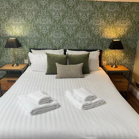 The Mortimer Arms (Adults Only) Romsey Exteriér fotografie
