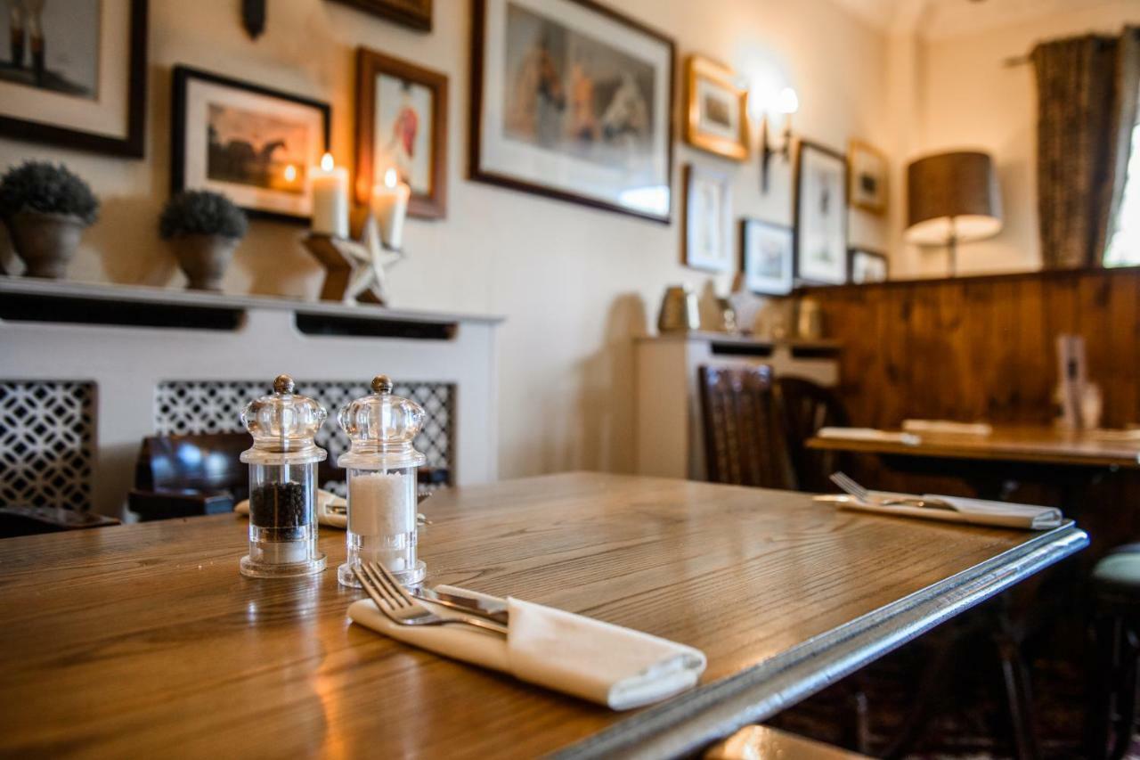 The Mortimer Arms (Adults Only) Romsey Exteriér fotografie