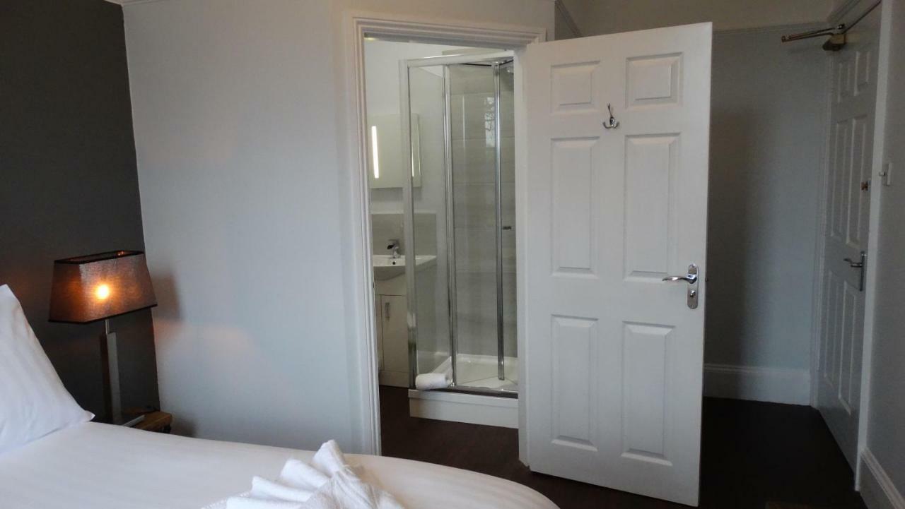 The Mortimer Arms (Adults Only) Romsey Exteriér fotografie