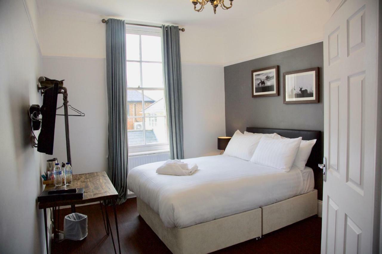 The Mortimer Arms (Adults Only) Romsey Exteriér fotografie